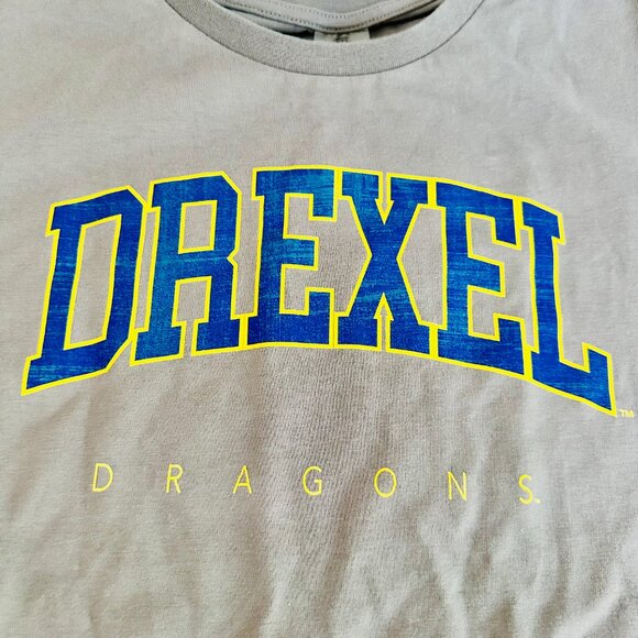 GAMEDAY COUTURE DREXEL DRAGONS PHILADELPHIA STUDDED CROPPED SHORT SLEEVE T-SHIRT - Picture 3 of 6